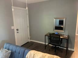 Tulsa whole home near Hard Rock Casino and I-44 with huge fenced yard. Pets allowed and no checkout chores.