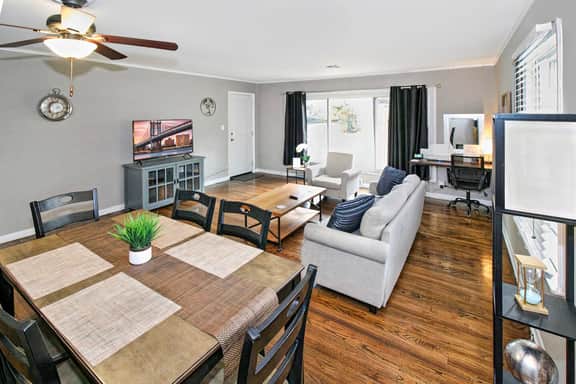 Near Expo Center | Dogs Ok | Fenced | No chores